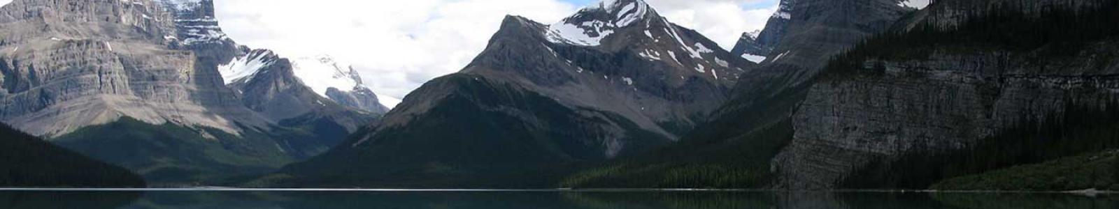 A picture of Maligne Lake